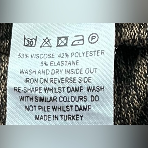 French Connection Sleeveless Midi Sweater Dress Size M Medium - Picture 3 of 4